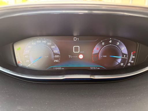 Peugeot 5008 1.2 PureTech 130 EAT6 - Allure – 2018 – 112488 km – Essence – Boîte Automatique — photo 21