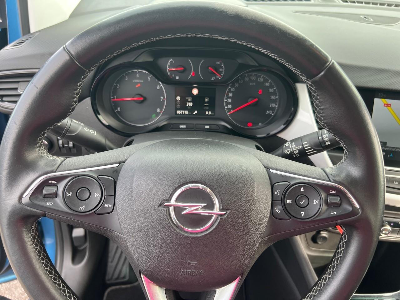 Opel Crossland x 1.2 turbo 110 ch business elegance — photo 12