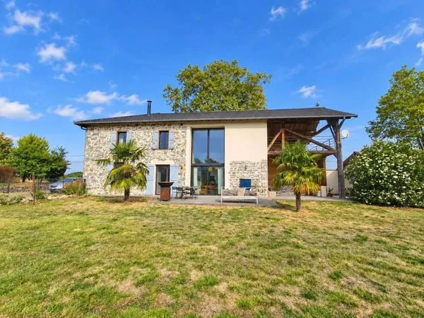 Maison 6 pièces 182 m²