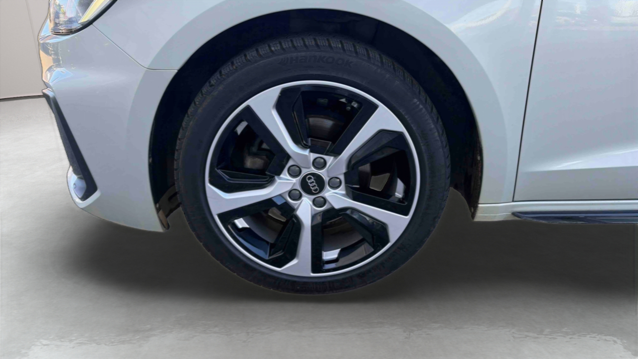 Audi A1 Sportback 30 TFSI 110 ch S tronic 7 — photo 14