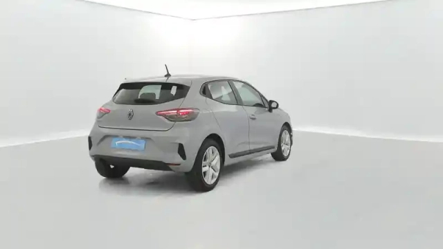 Renault Clio blue dci 100 ch gsr2 — photo 14