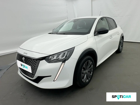 Peugeot 208 e-208 136ch style