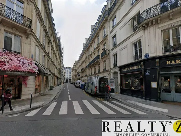 Boutique 2 pièces 114 m²