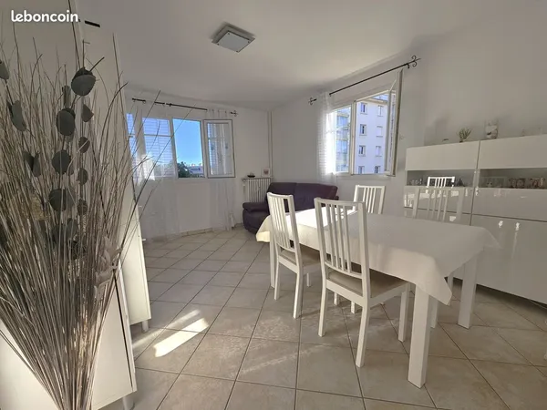 Appartement 4 pièces 64 m²