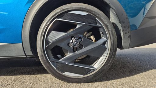 Peugeot 408 1.6 THP 225 Hybrid e-EAT8 - GT – 2022 – 58085 km – Hybride rechargeable – Boîte Automatique — photo 22
