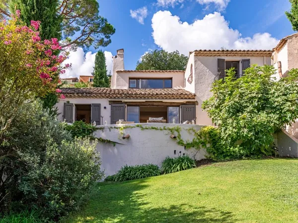 Villa 5 pièces 121 m²