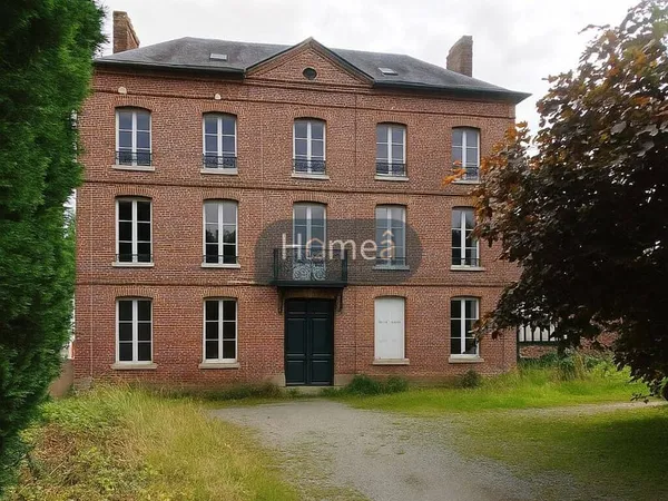 Maison 12 pièces 250 m²