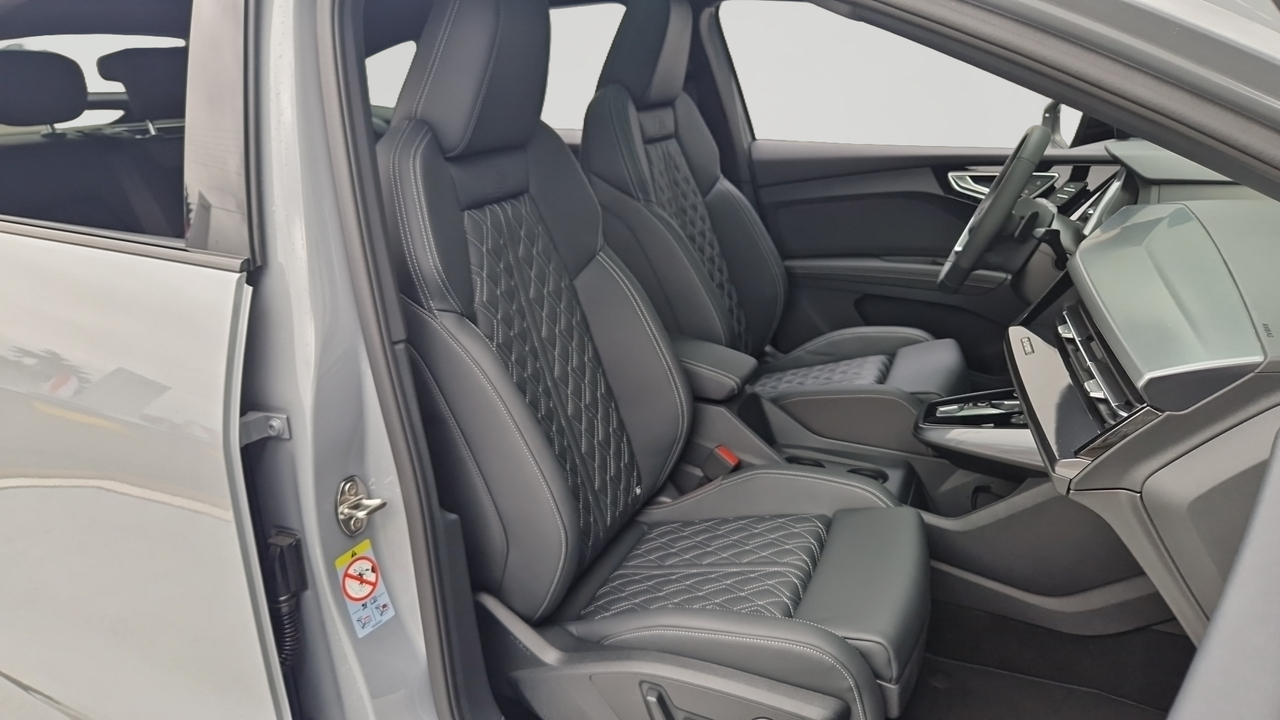 Audi Q4 e-tron Sportback 55 340 ch 82 kWh quattro — photo 27