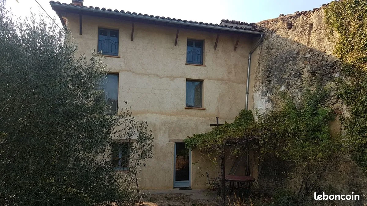 Photo 1