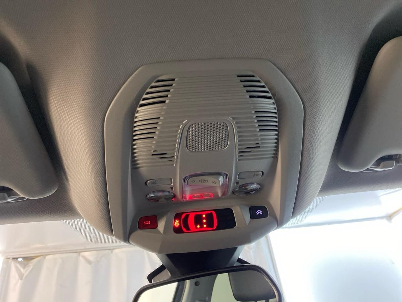 Citroën C5 Aircross hybride 145 e-dcs6 max — photo 19