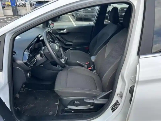 Ford Fiesta 1.0 flexifuel 95ch  titanium x 5p — photo 9