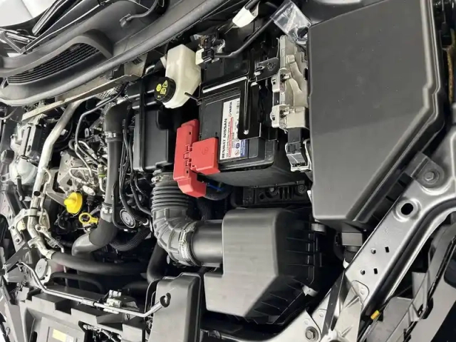 Nissan Qashqai mild hybrid 158 ch xtronic — photo 37