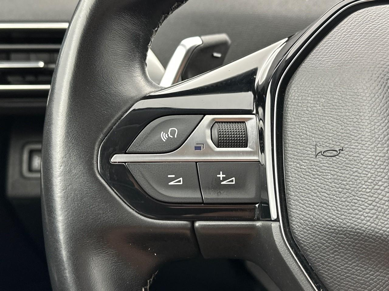 Peugeot 3008 hybrid 225 e-eat8 allure pack — photo 20