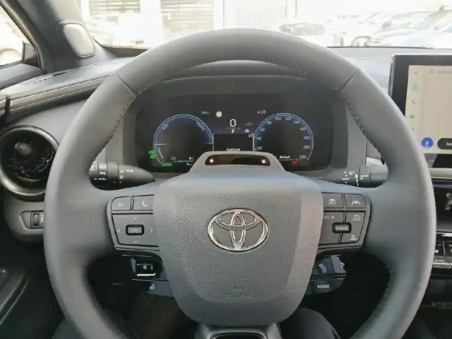 Toyota C-Hr 2.0 hybride rechargeable 225ch collection my26 — photo 10