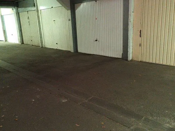 Loue garage sécurisé Celleneuve Mtp