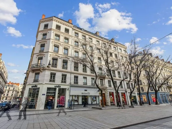 Bureaux 51 m²