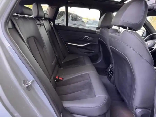 Bmw Serie 3 série 3 touring 320da xdrive 190ch m sport — photo 8