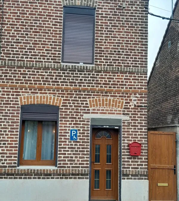 Photo 1