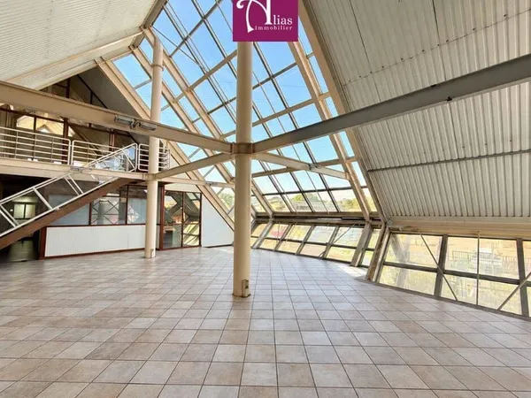 Bureaux 455 m²