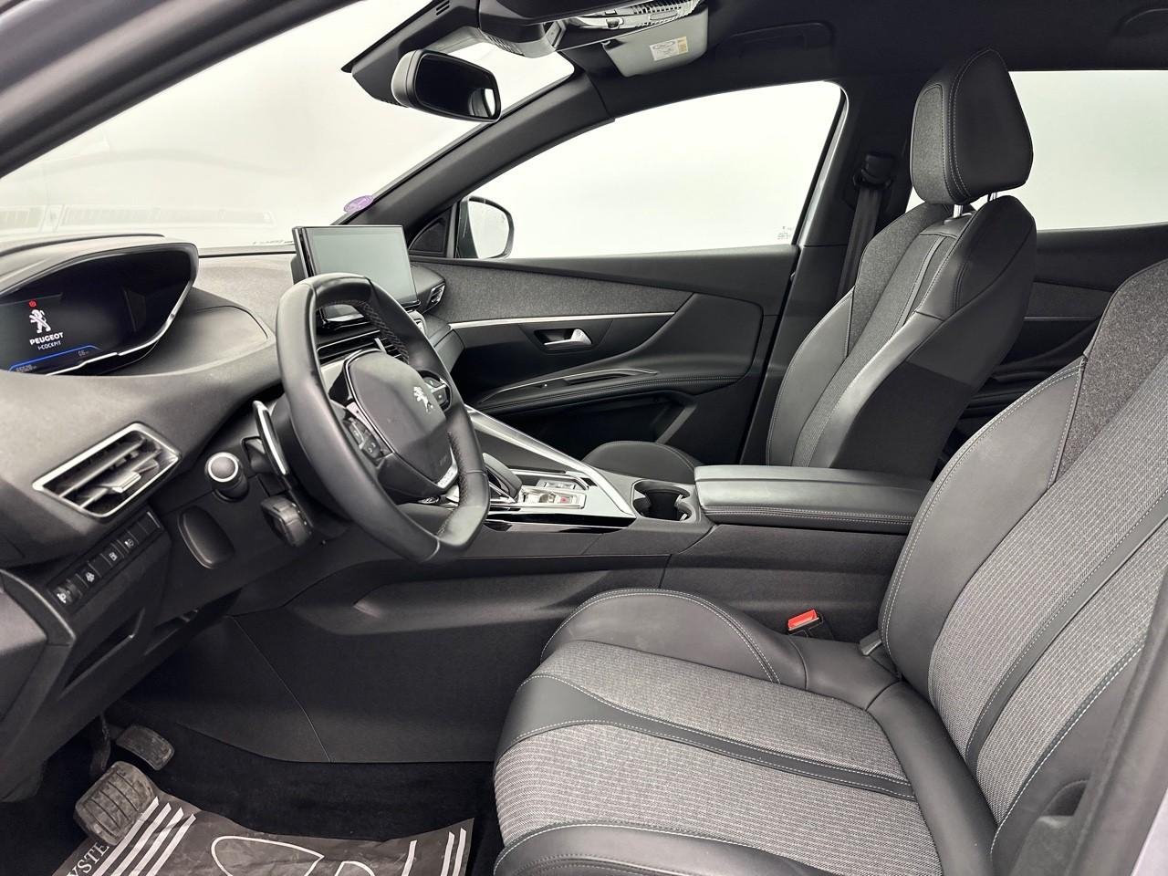 Peugeot 3008 hybrid 225 e-eat8 allure pack — photo 9