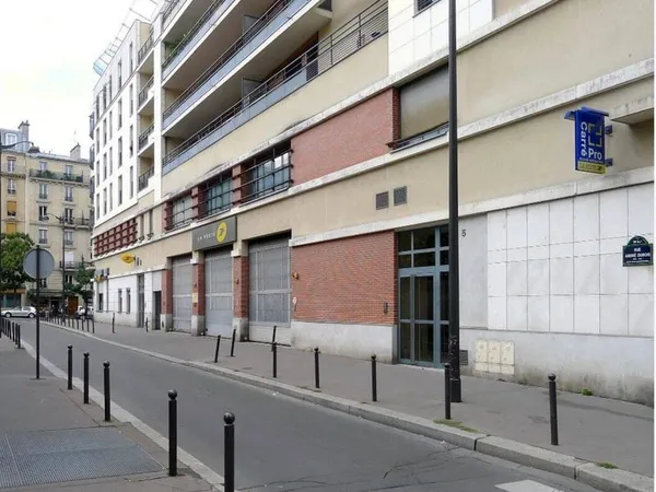 Parking 12 m²