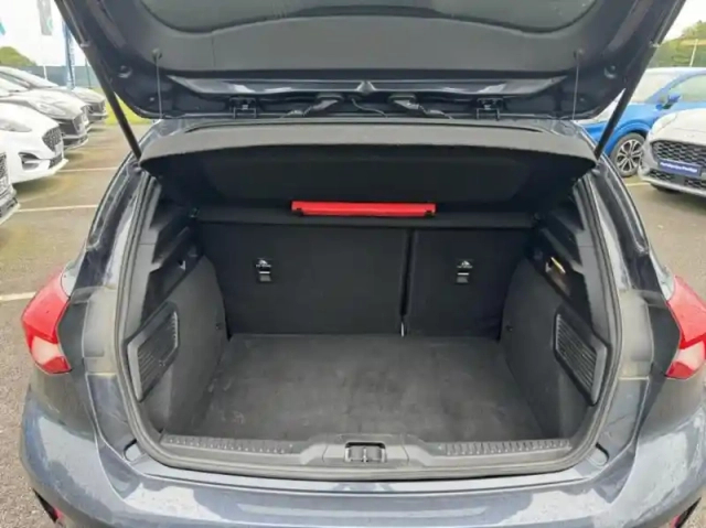 Ford Focus 1.0 ecoboost 125ch st-line — photo 7