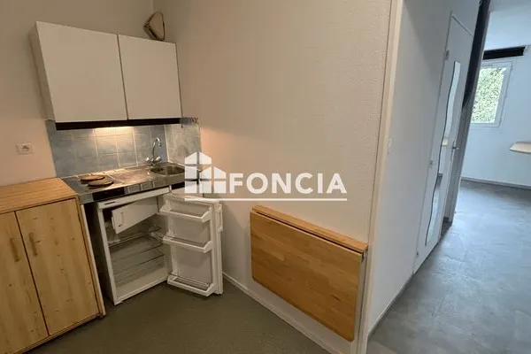 Studio 1 pièce 20 m²