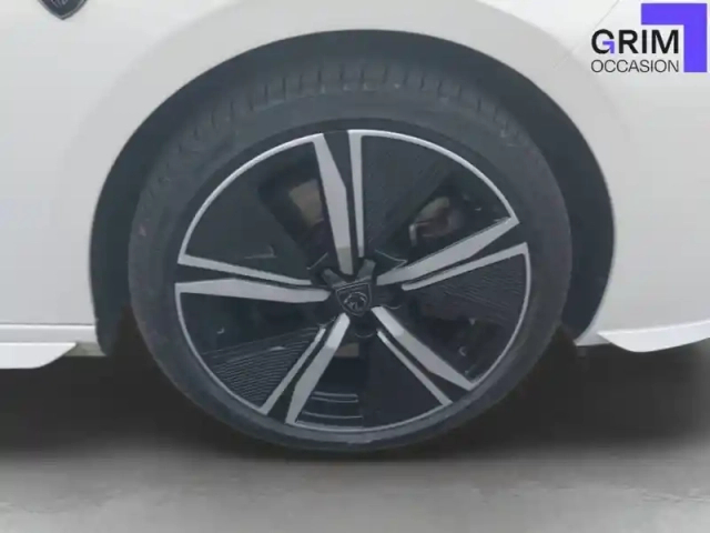 Peugeot 308 phev 180 e-eat8 — photo 35