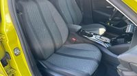 Peugeot 208 e-208 136ch 50 kWh Allure — photo 15