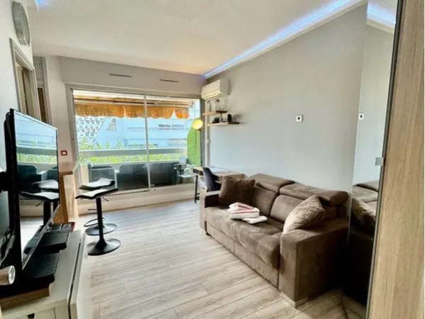 à louer - septembre à juin appartement à la grande-motte