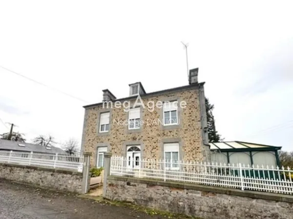 BEL ENSEMBLE IMMOBILIER SAINTE -MARIE -OUTRE-L'EAU 14380