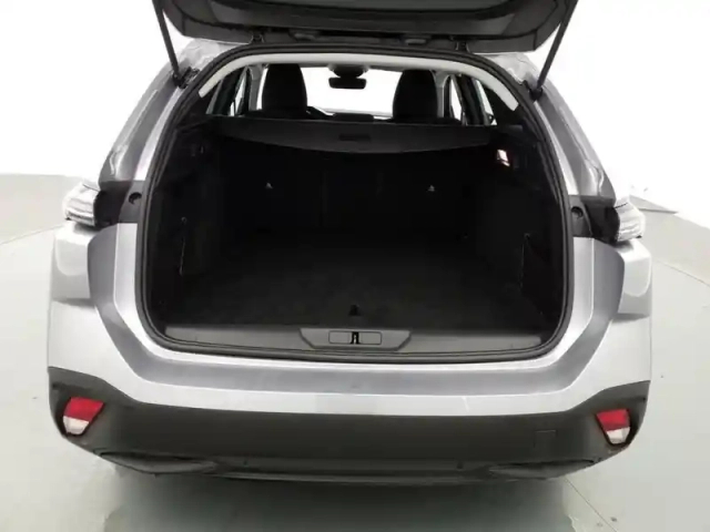 Peugeot 308 sw phev 180 e-eat8 active pack — photo 8