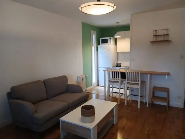 Studio 1 pièce 33 m²