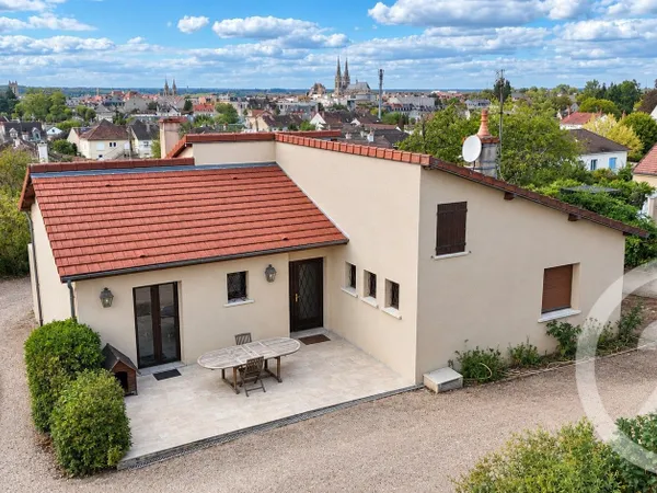 Maison 10 pièces 249 m²