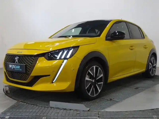 Peugeot 208 e- 136ch gt