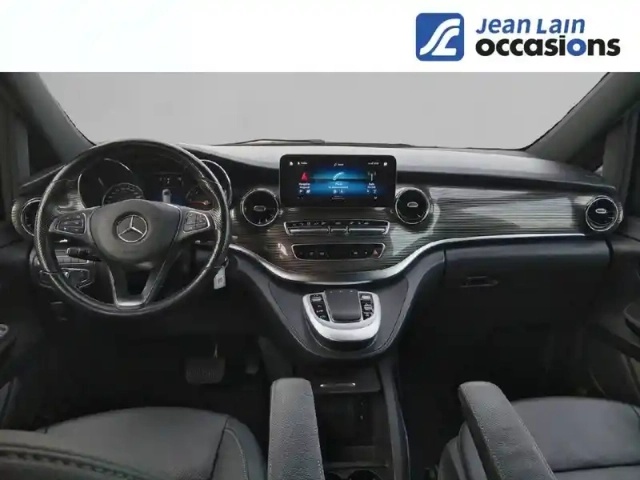 Mercedes Cla sse v extra-long 300 d 4matic 9g-tronic — photo 18