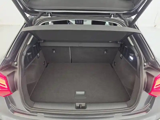 Audi Q2 35 tdi 150 s tronic 7 — photo 45