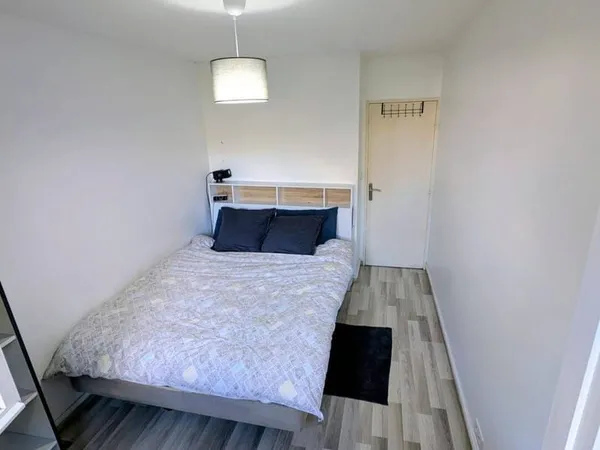 Appartement 7 pièces 80 m²