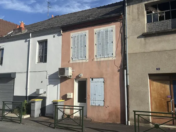 Maison Vente Commentry 2p 47m² 35000€