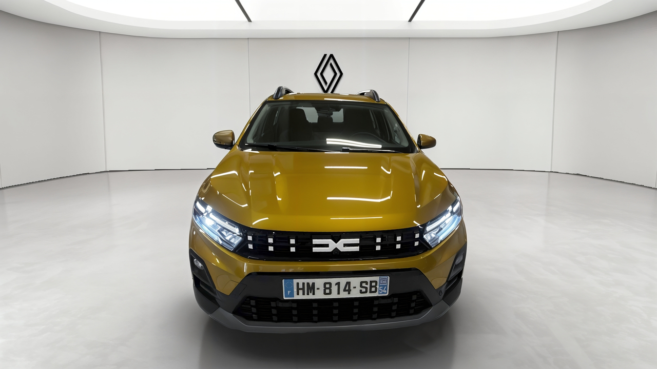 Dacia Sandero Hybrid 155 — photo 8
