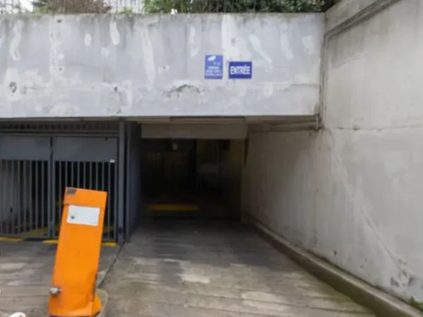 Location de Parking Paris 13ème - 70 / mois
