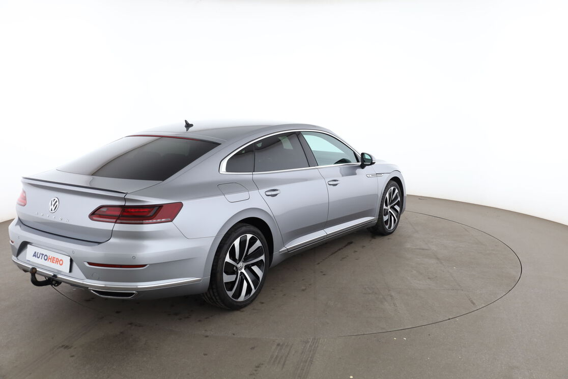 Volkswagen Arteon 2.0 TDI R-Line DSG7 — photo 5