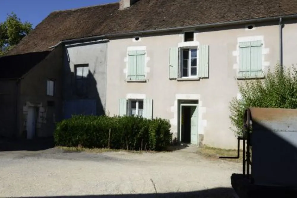 Photo 1