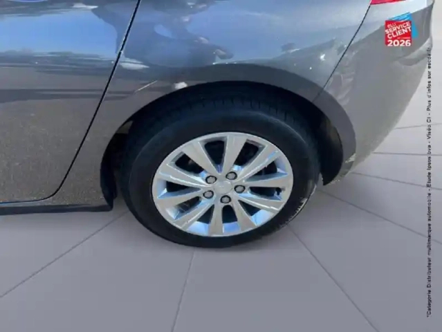 Peugeot 308 1.2 puretech 110ch e6.c s&amp;s style 108g — photo 10
