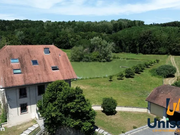 Appartement 4 pièces 104 m²