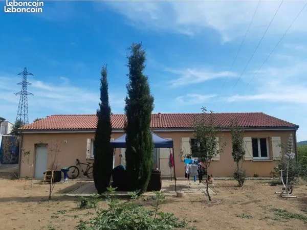 Boisséjour : maison plain-pied 4 ch. Sur 750 m², DPE B, sans vis-à-vis