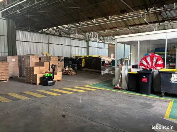 Local d'activité 500 m²