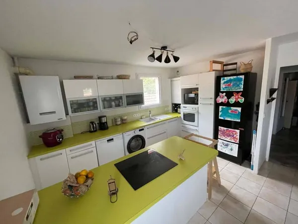 Appartement 3 pièces 81 m²