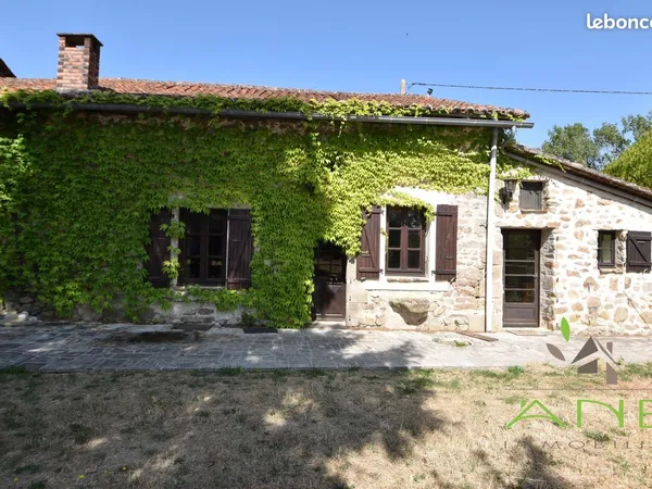 Longère 6 pièces 160 m²