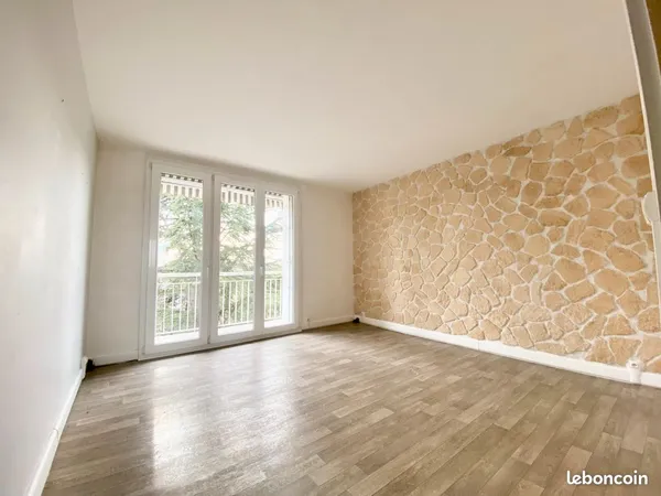 Appartement T3 Joué les tours